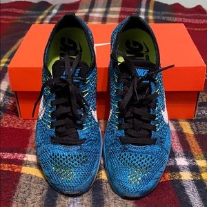 Nike Flyknit Racer